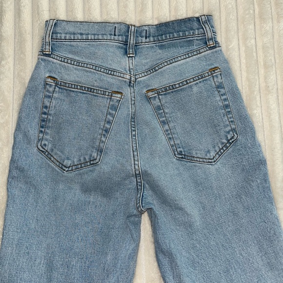 Abercrombie & Fitch 90’s Slim Straight Ultra High Rise Jeans • 25 Short - Picture 5 of 12